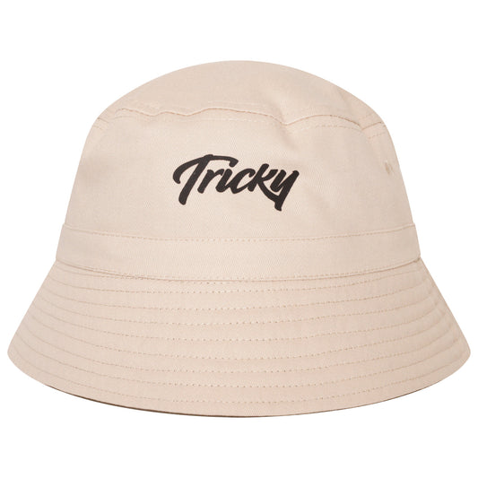 TRICKY SMALL LOGO BUCKET HAT ECRU