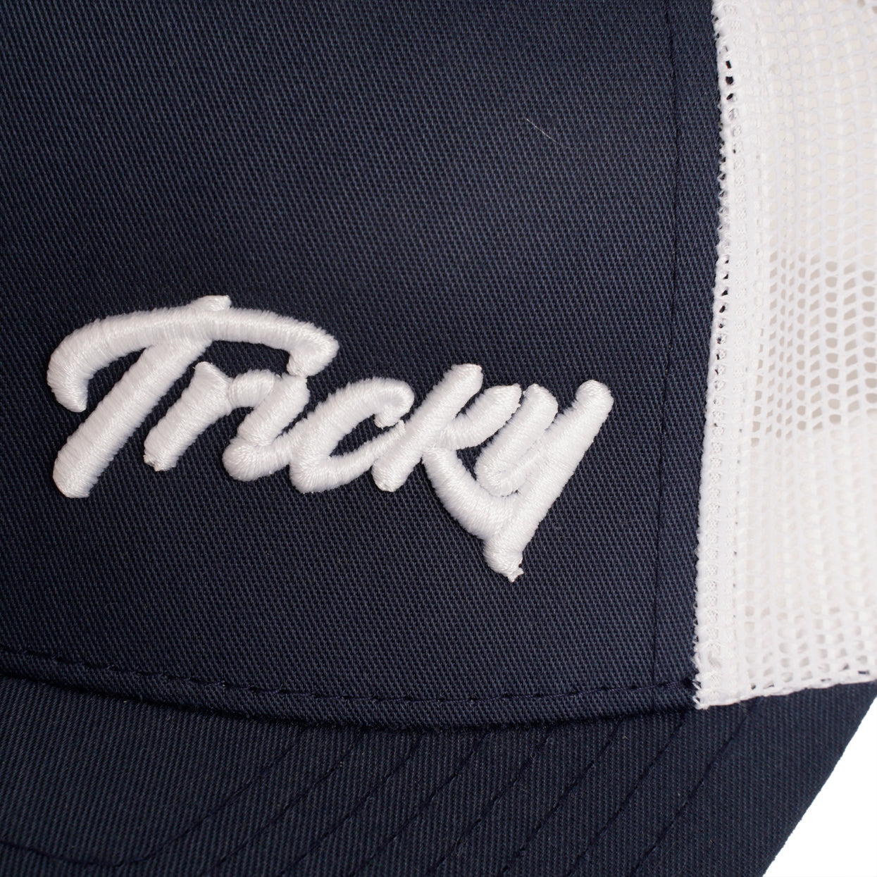 TRICKY SMALL LOGO 6 PANEL MESH TRUCKER CAP NAVY WHITE