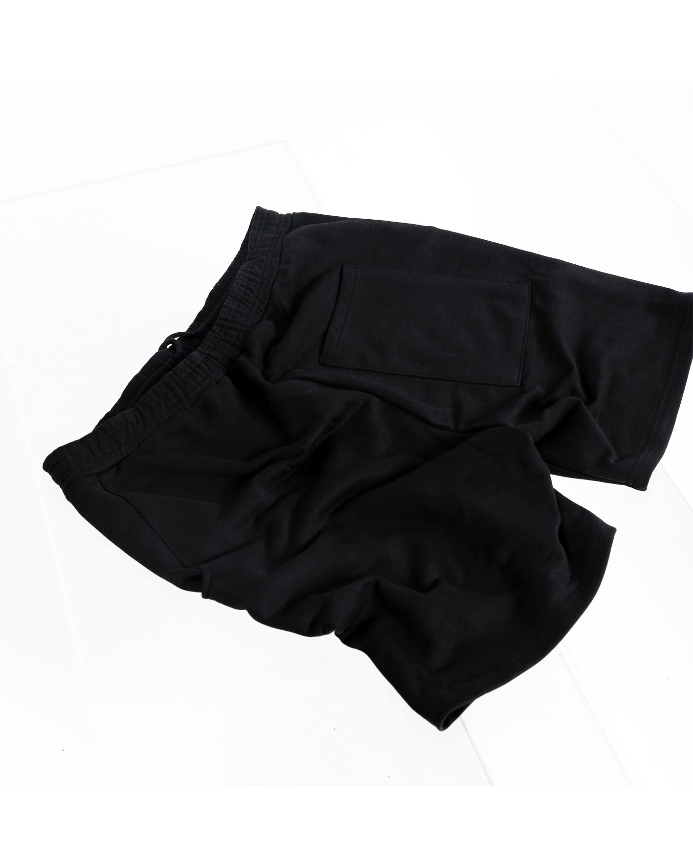 MNT CNDITION BRAND SHORTS BLACK