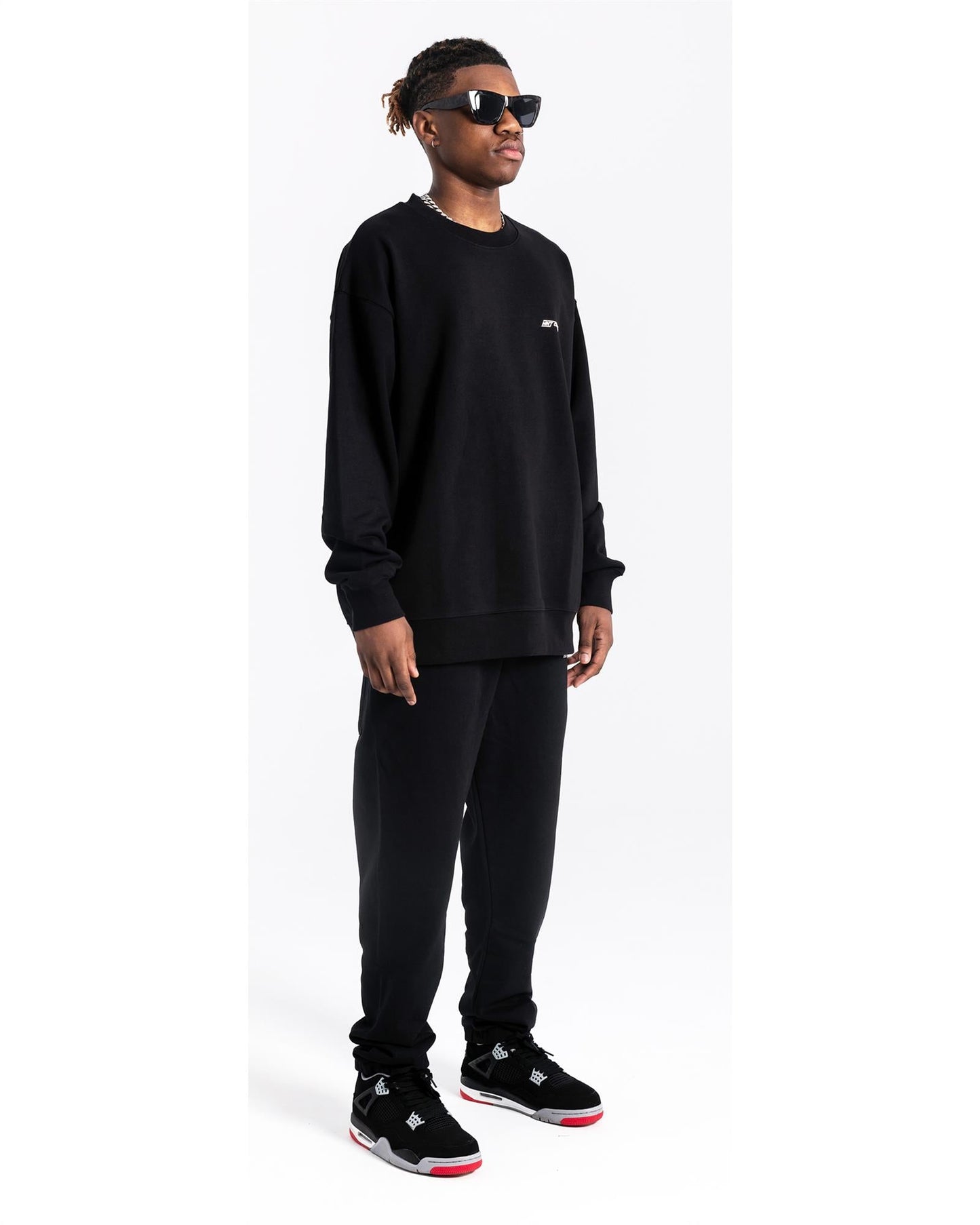 MNT CNDITION BRAND CREW NECK SWEATER BLACK